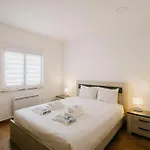 47 - Consolacao House