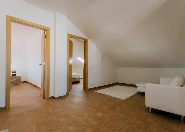 47 - Consolacao House Atouguia Da Baleia