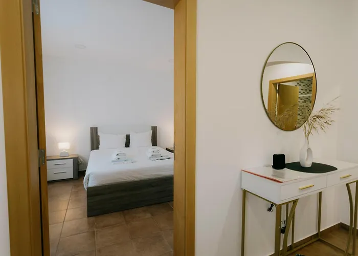 47 - Consolação House *